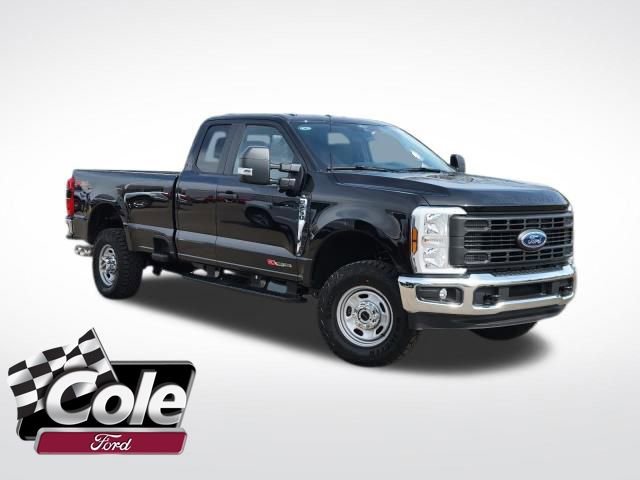 New 2025 Ford F250 XL w/ 360-Degree Camera Package