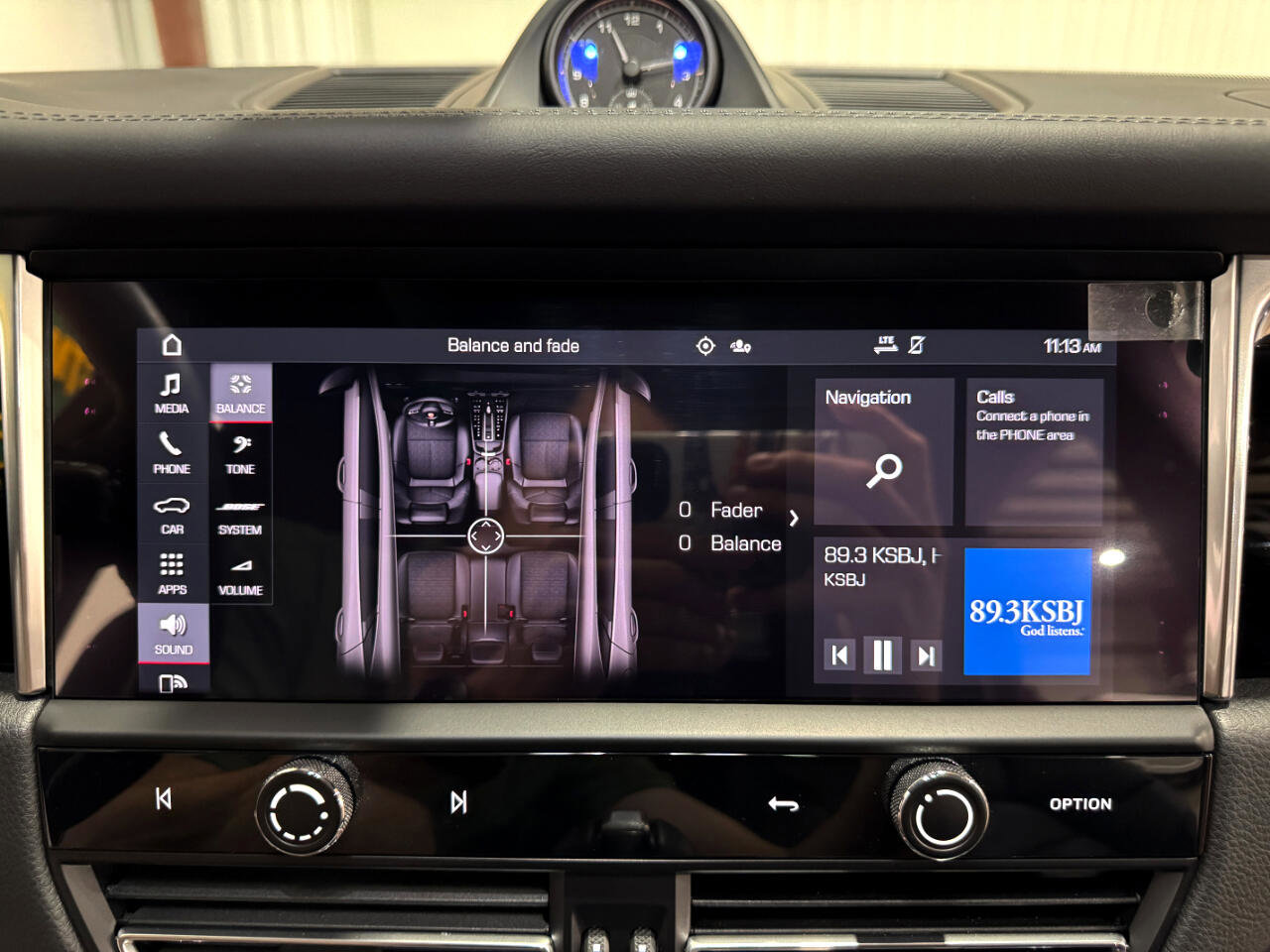 Used 2023 Porsche Macan image 36