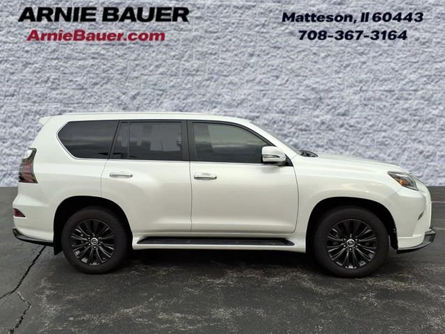Used 2023 Lexus GX 460 Luxury w/ Sport Design Package AWD/4WD image 5