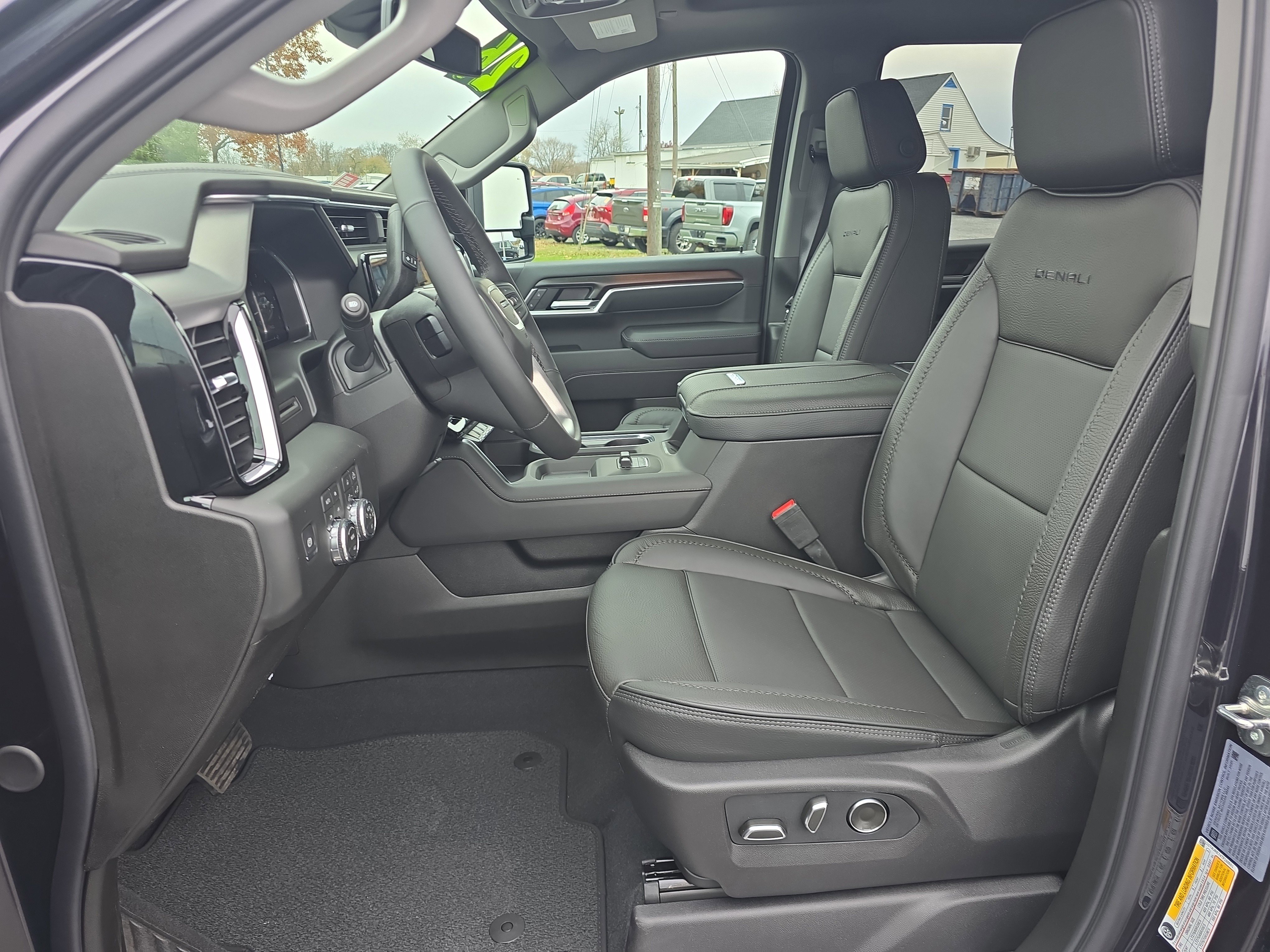 New 2026 GMC Sierra 2500 Denali image 11