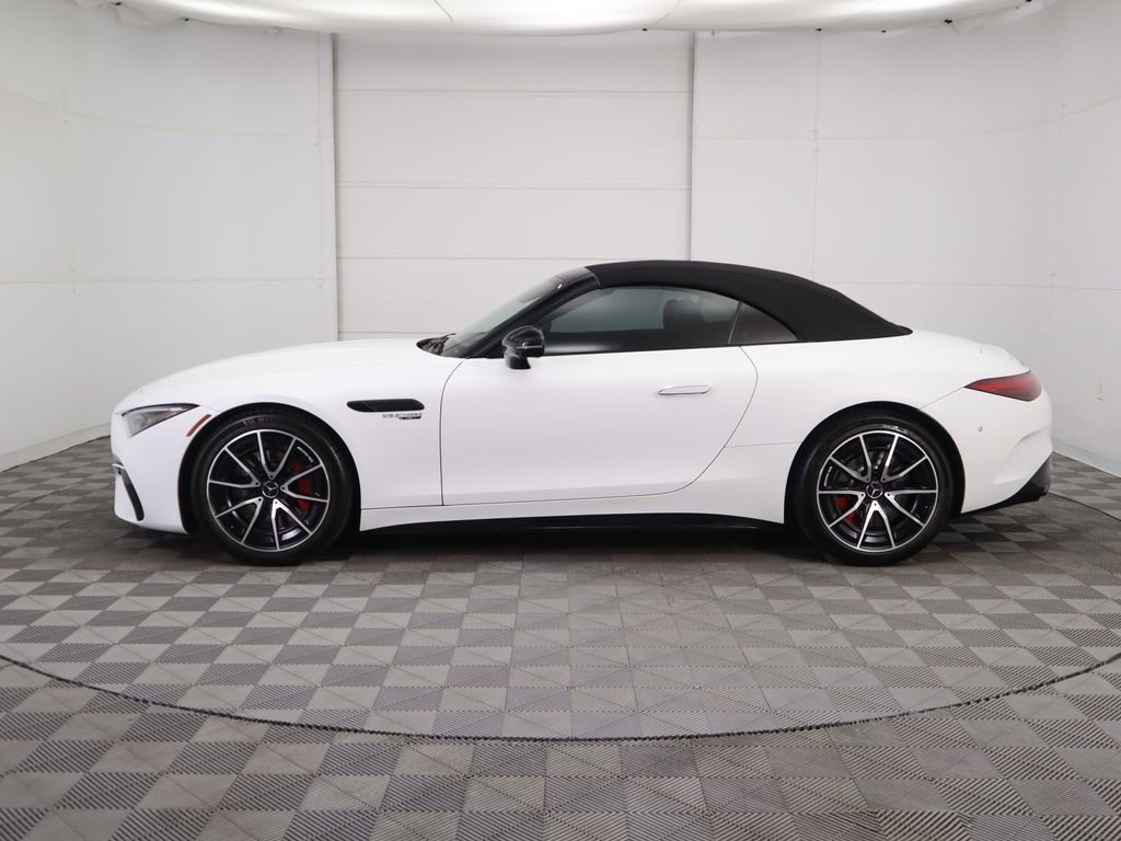 Used 2022 Mercedes-Benz SL 55 AMG 4MATIC image 16