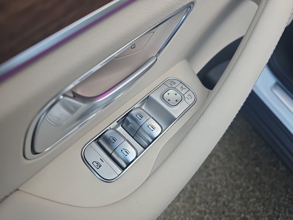 New 2026 Mercedes-Benz GLS 450 4MATIC image 11