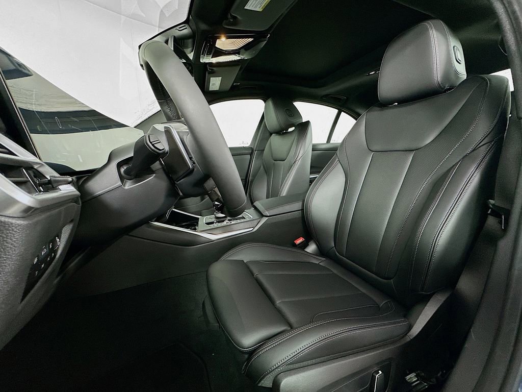 Used 2026 BMW 330i Sedan w/ Premium Package image 16
