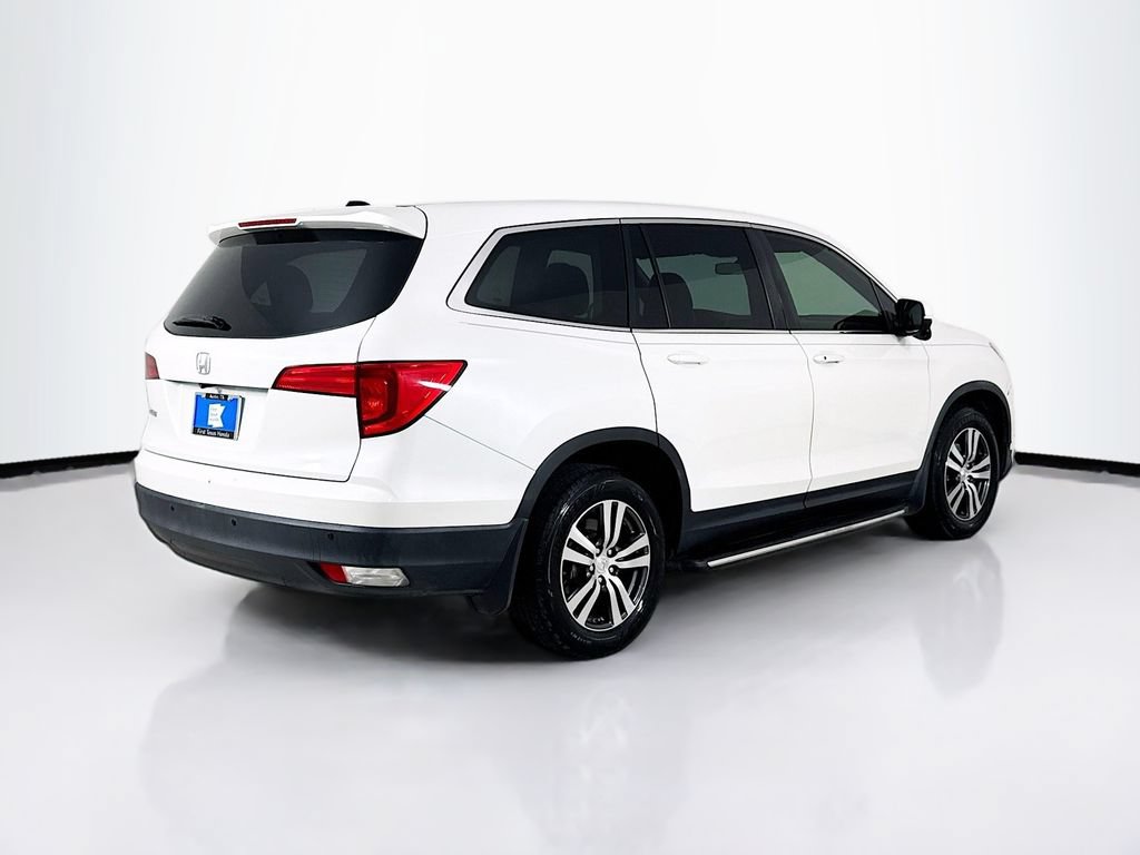 Used 2017 Honda Pilot EX image 7