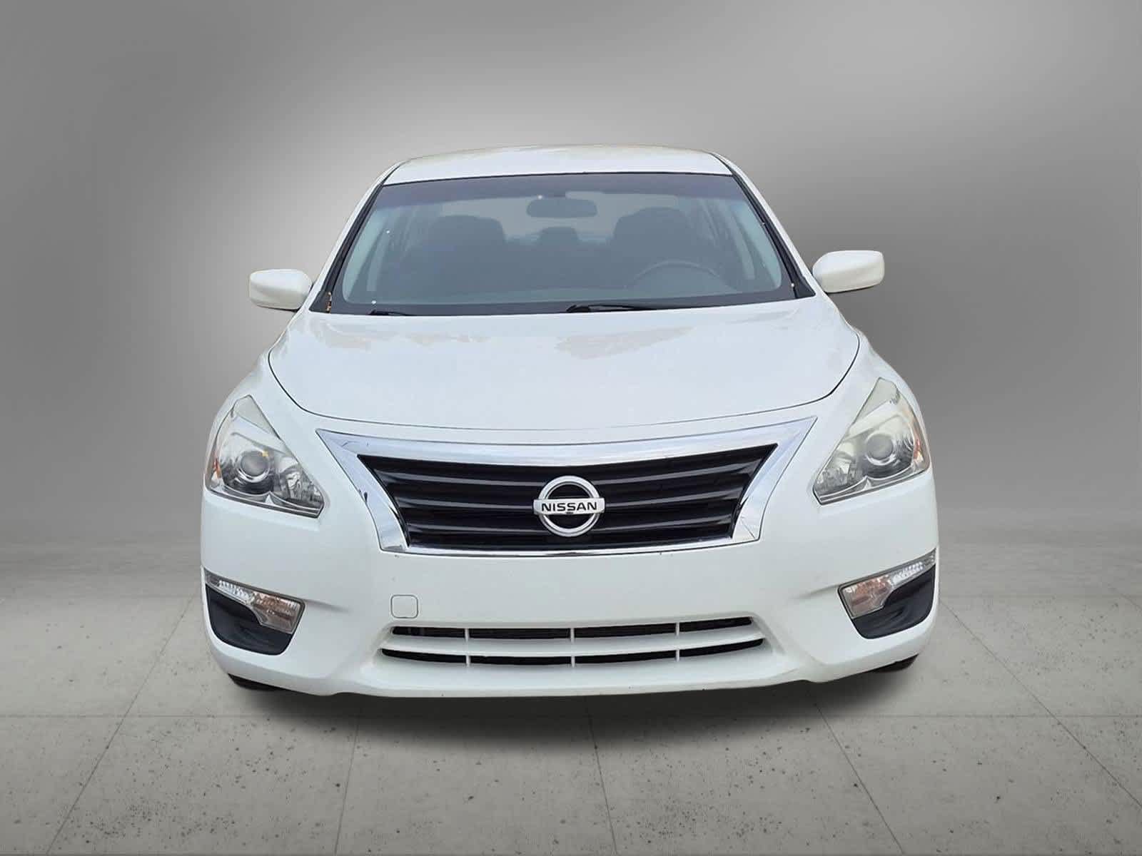Used 2014 Nissan Altima 2.5 SV FWD image 9