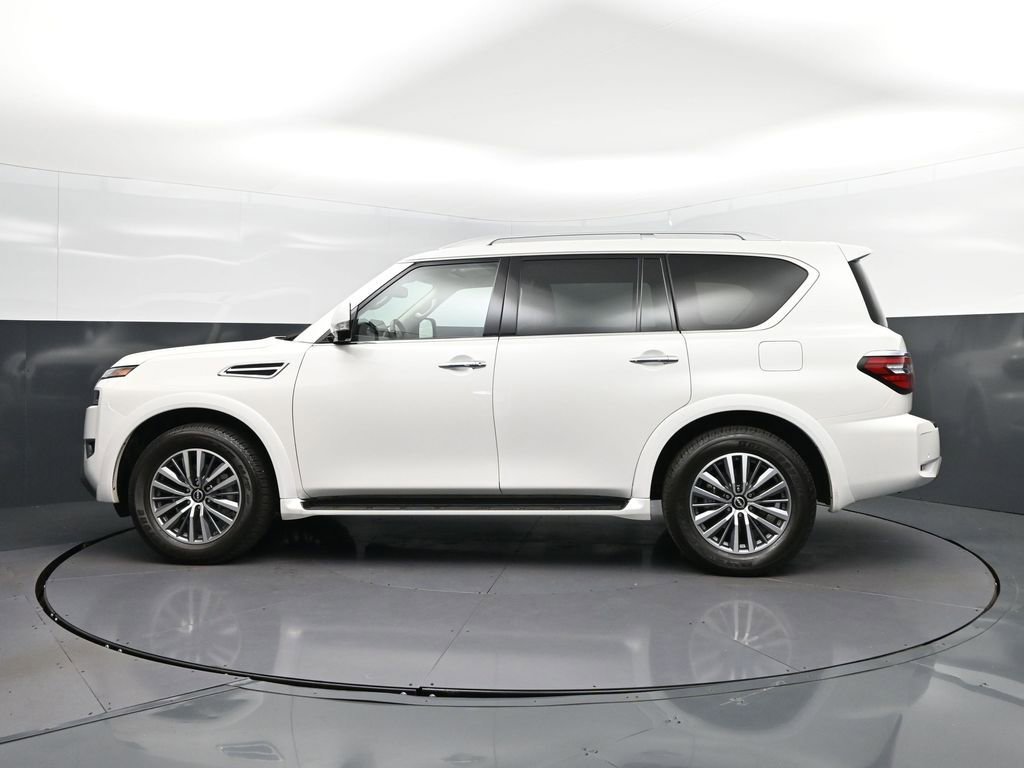 Used 2024 Nissan Armada SL w/ Captain's Chairs Package RWD image 4