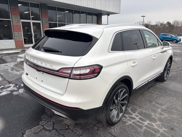 Used 2023 Lincoln Nautilus Reserve w/ Equipment Group 201A image 4