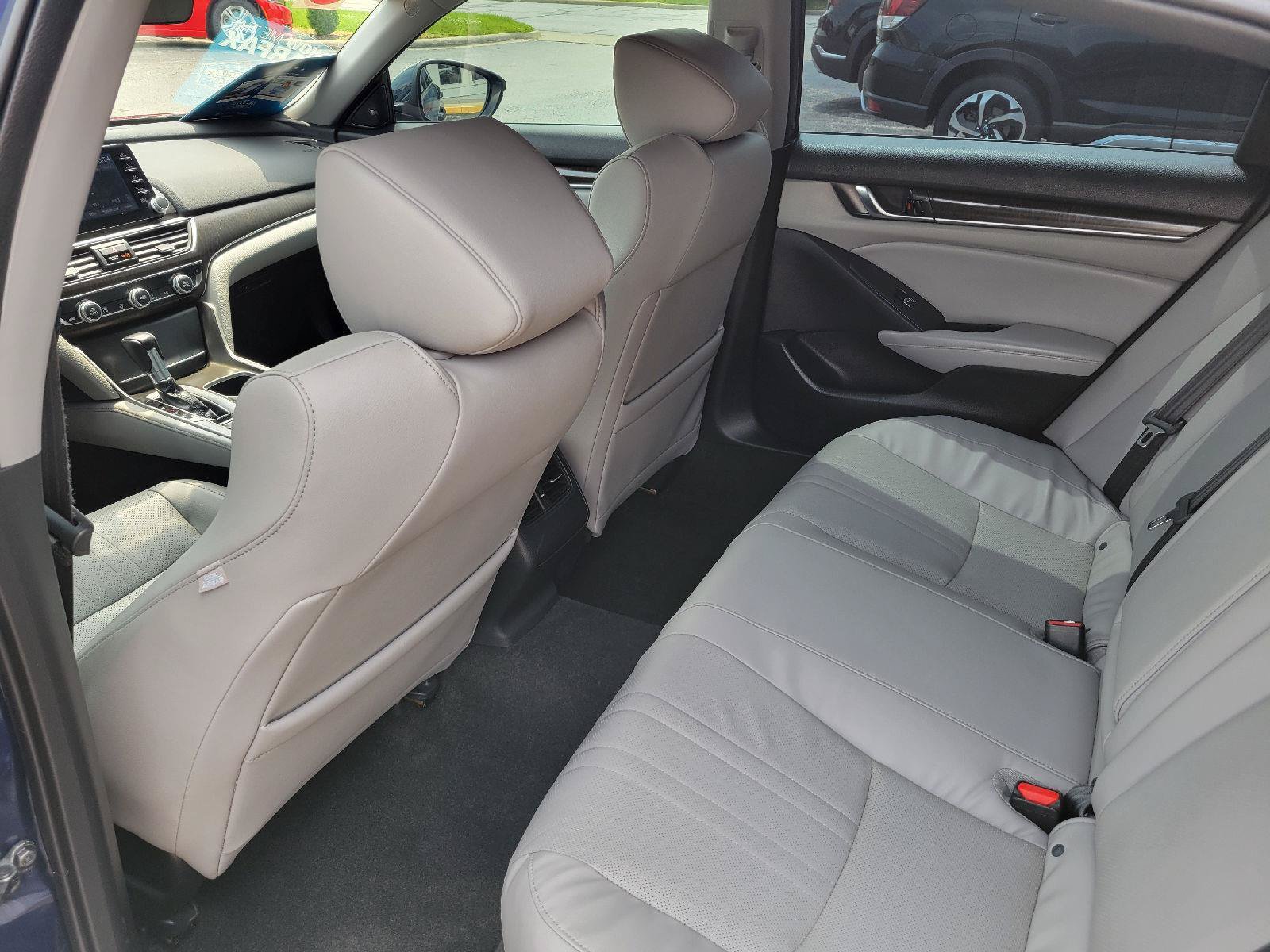 Used 2018 Honda Accord EX-L image 6