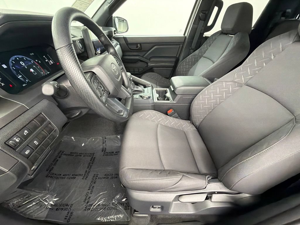 Used 2026 Toyota Tacoma SR5 AWD/4WD image 28