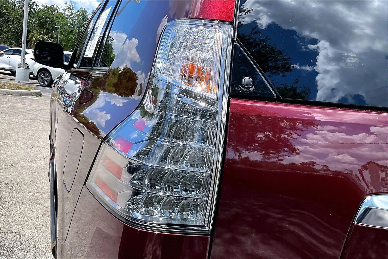 Used 2022 Lexus GX 460 Premium w/ Premium Plus Package AWD/4WD image 29