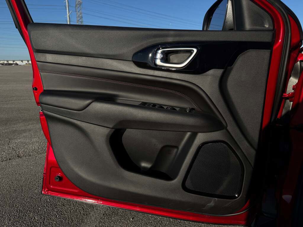 New 2026 Jeep Compass Trailhawk image 25