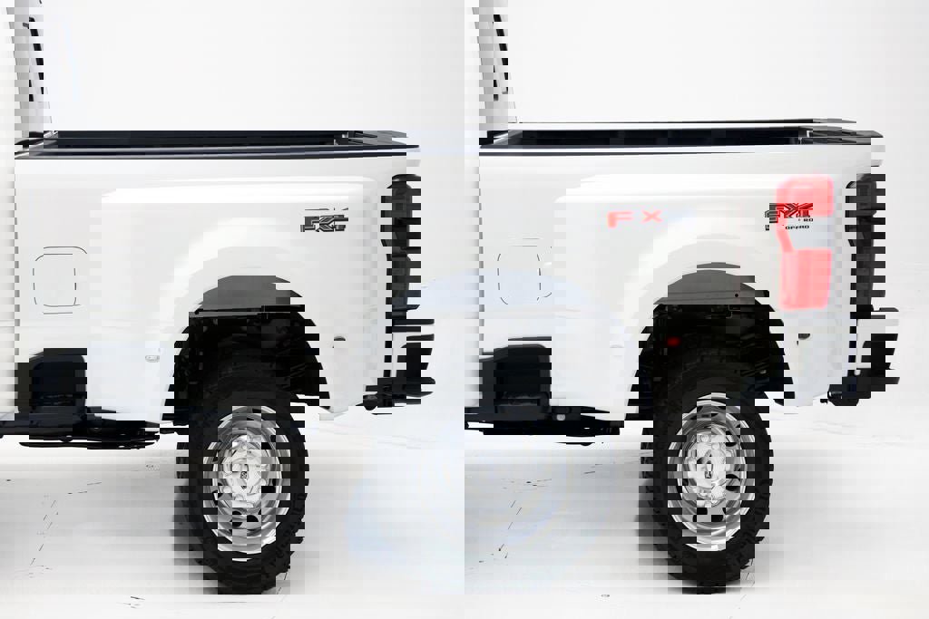 New 2026 Ford F450 Platinum w/ FX4 Off-Road Package image 8