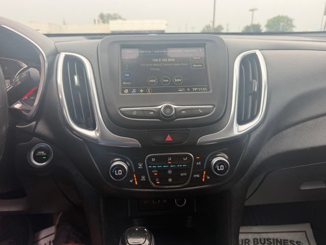Used 2019 Chevrolet Equinox LT FWD image 17