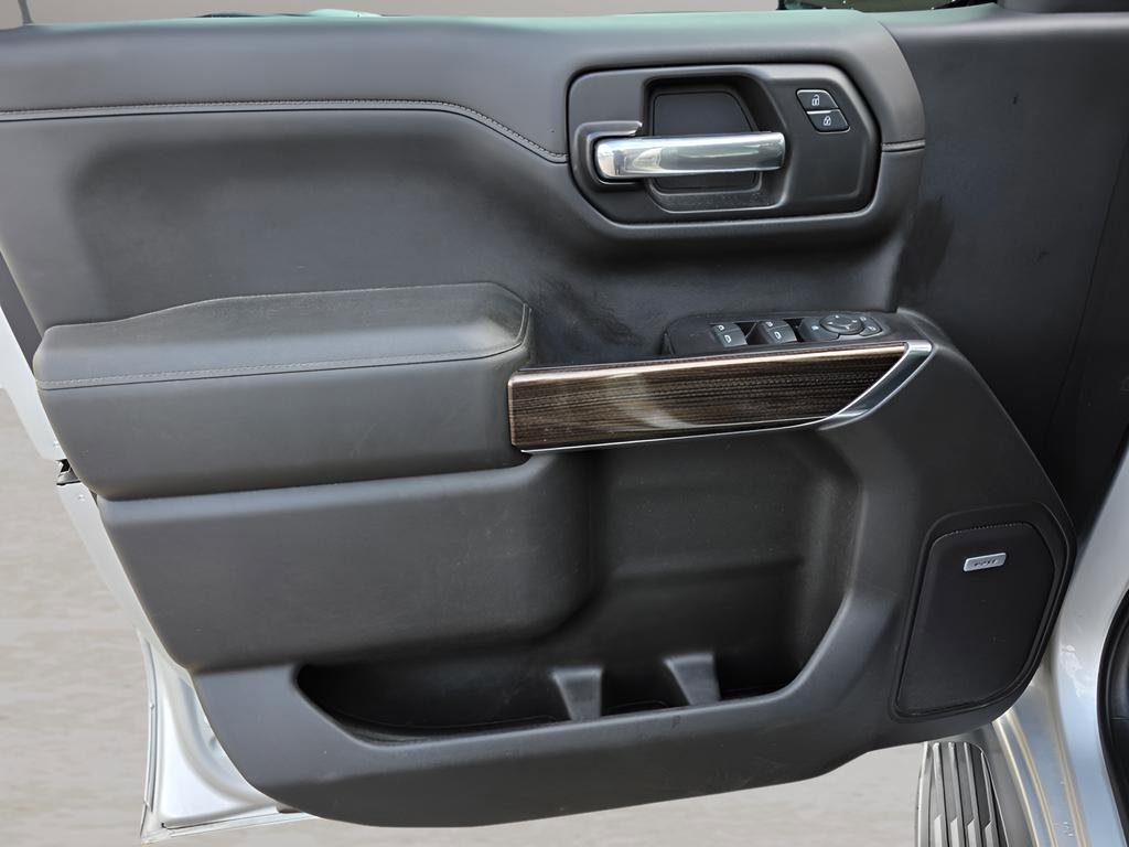 Used 2019 Chevrolet Silverado 1500 RST w/ All-Star Edition image 16