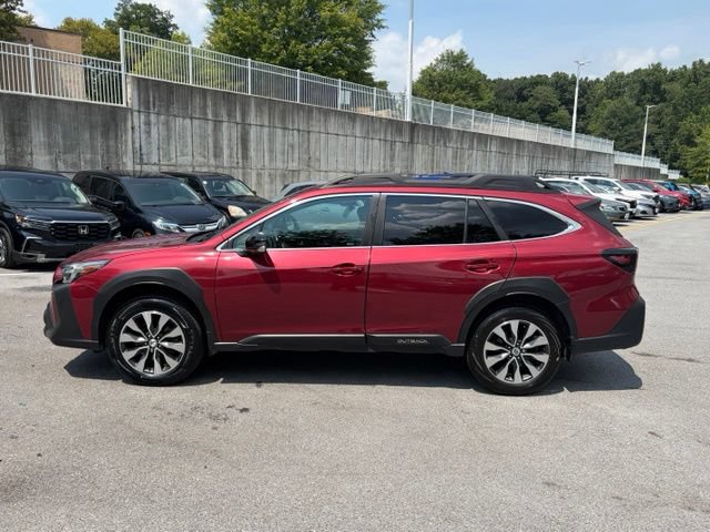 Used 2023 Subaru Outback Limited AWD/4WD image 4