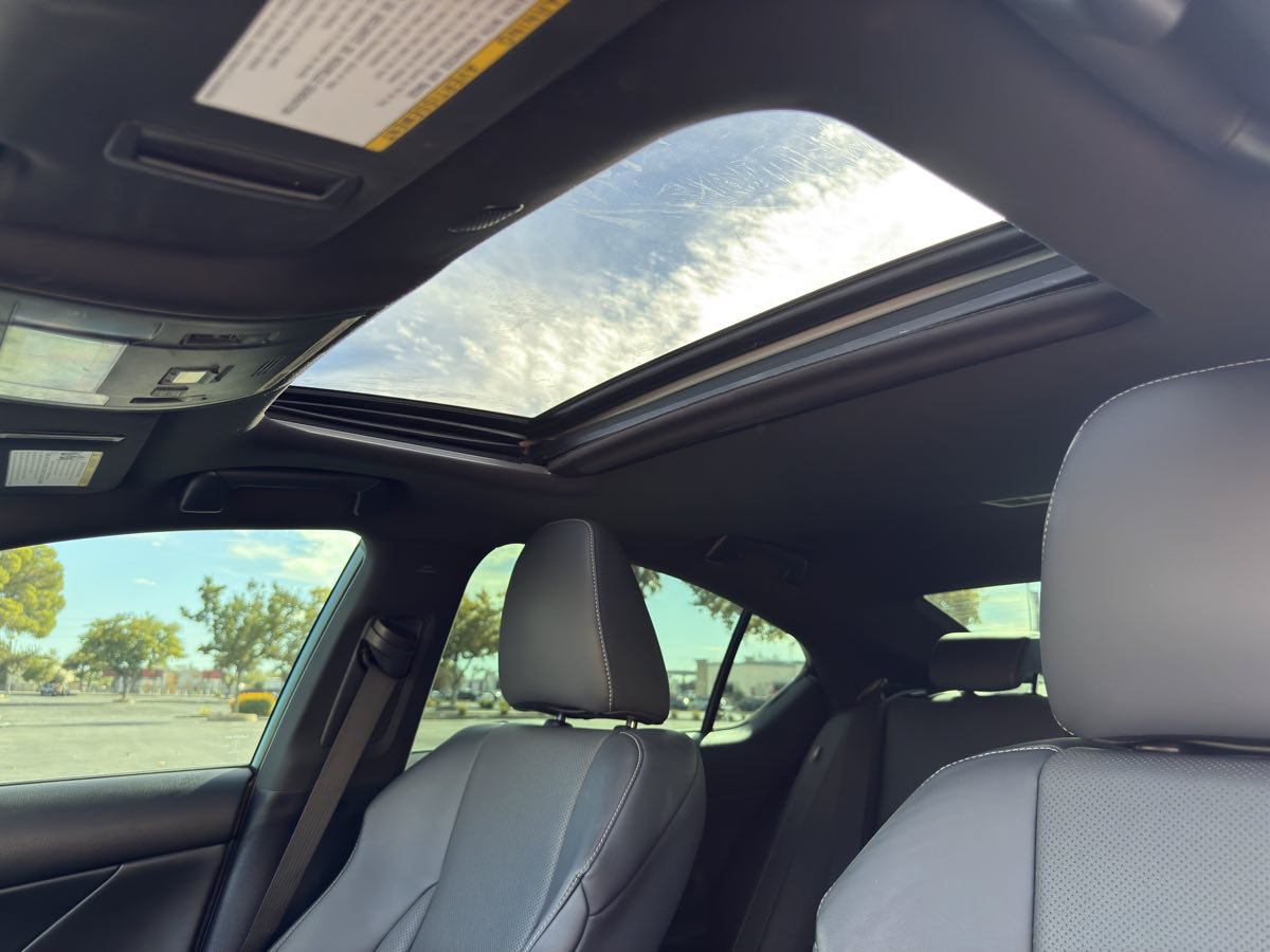 Used 2022 Lexus IS 350 F Sport w/ Navigation Package RWD image 14