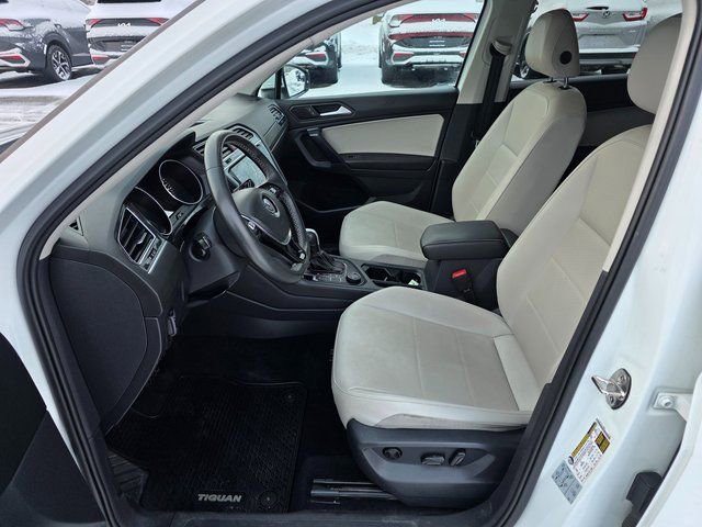 Used 2021 Volkswagen Tiguan SE image 15