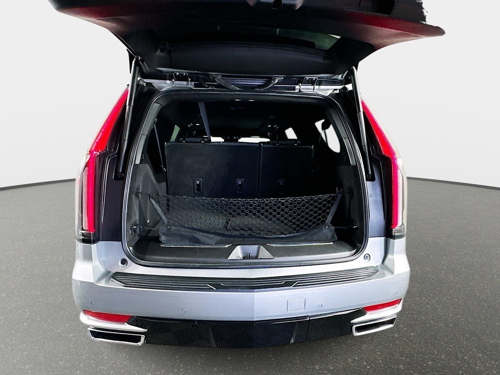 Used 2023 Cadillac Escalade ESV Premium Luxury image 29