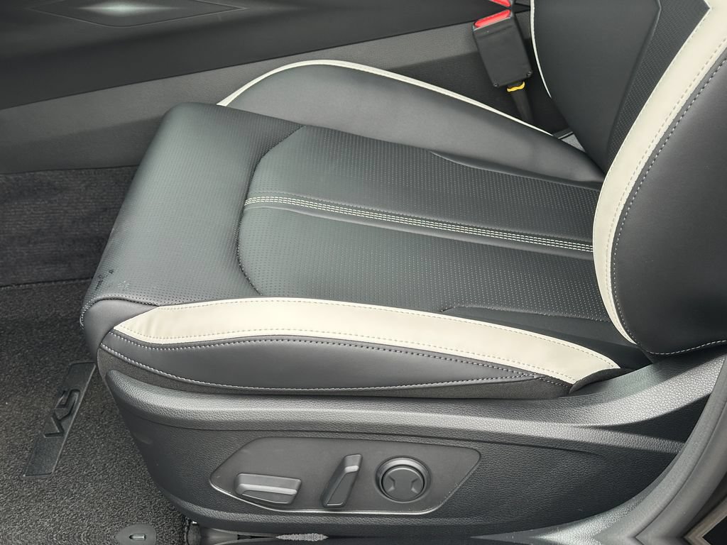 New 2026 Kia K5 GT-Line AWD/4WD image 15