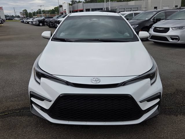 Used 2024 Toyota Corolla SE FWD image 2