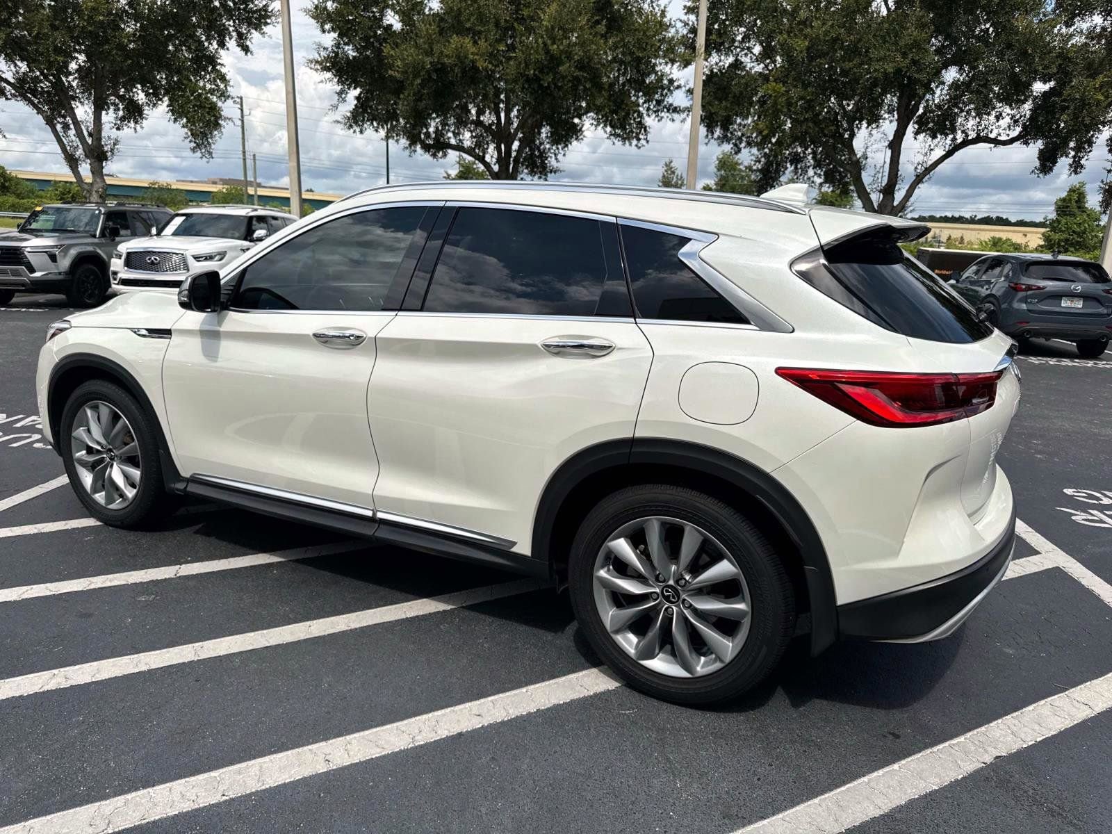 Used 2021 INFINITI QX50 Luxe w/ Accent Package image 4