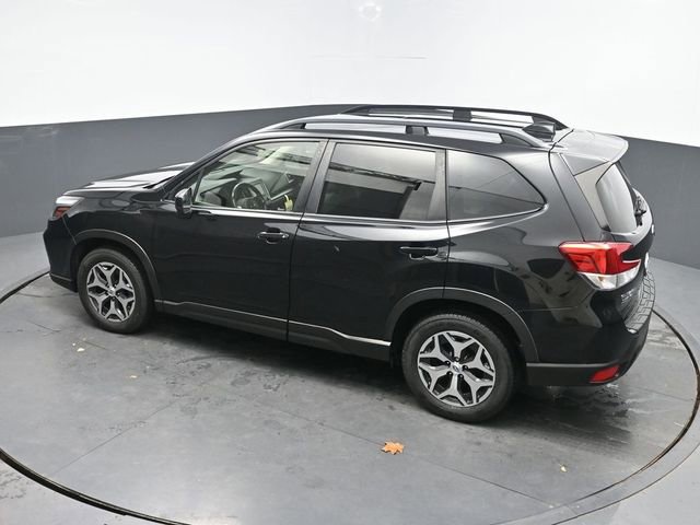 Used 2019 Subaru Forester Premium image 29