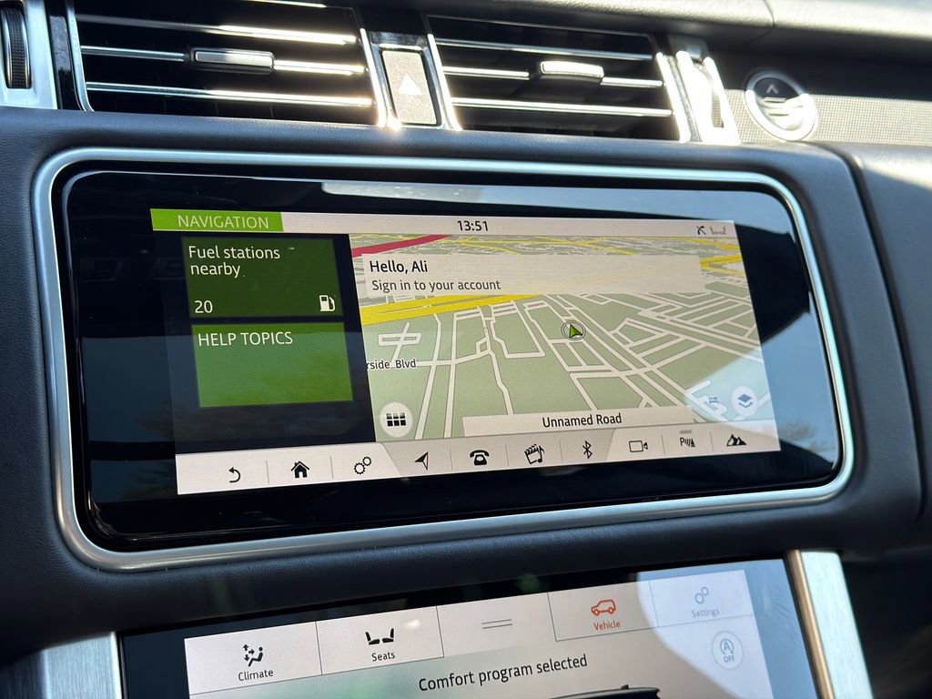 Used 2021 Land Rover Range Rover Westminster Edition image 27