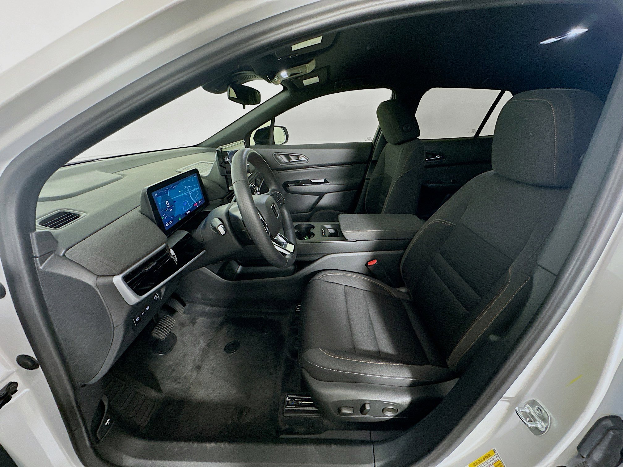 Used 2025 Honda Prologue EX image 13