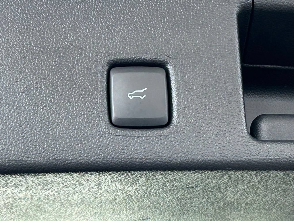 Used 2023 Ford Escape Active w/ Tech Pack #2 FWD image 42