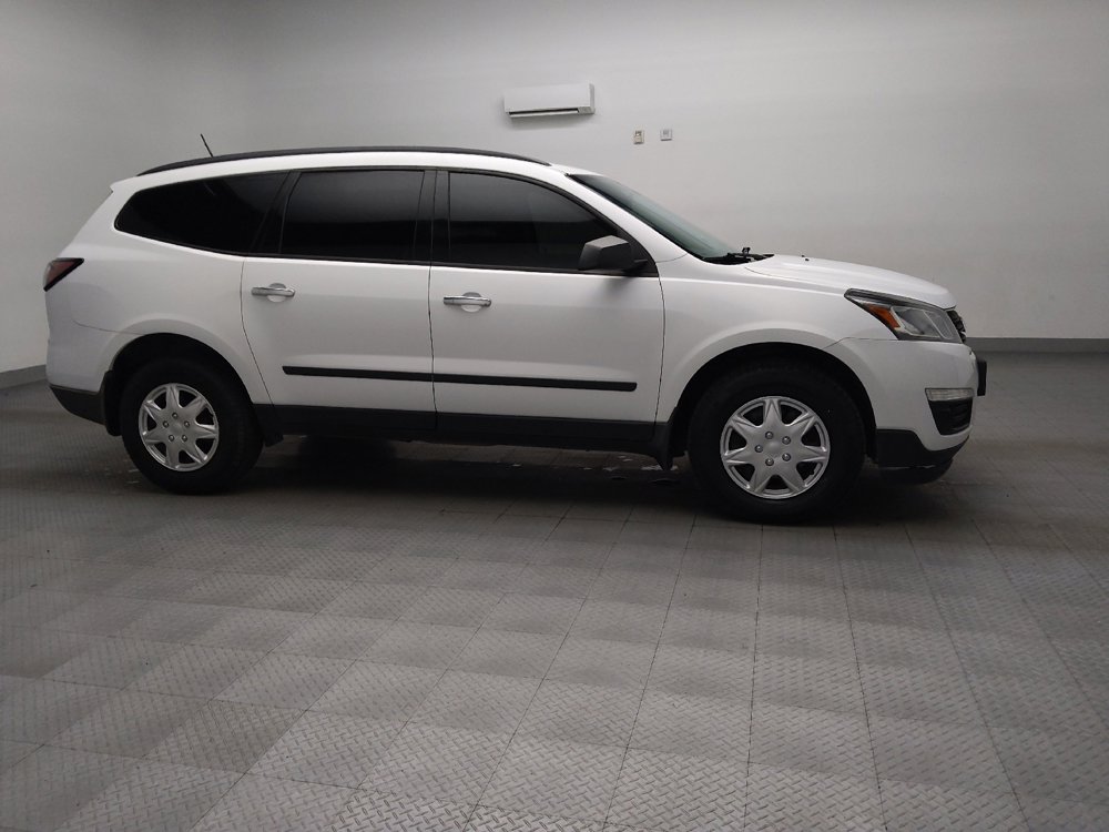 Used 2016 Chevrolet Traverse LS FWD image 11