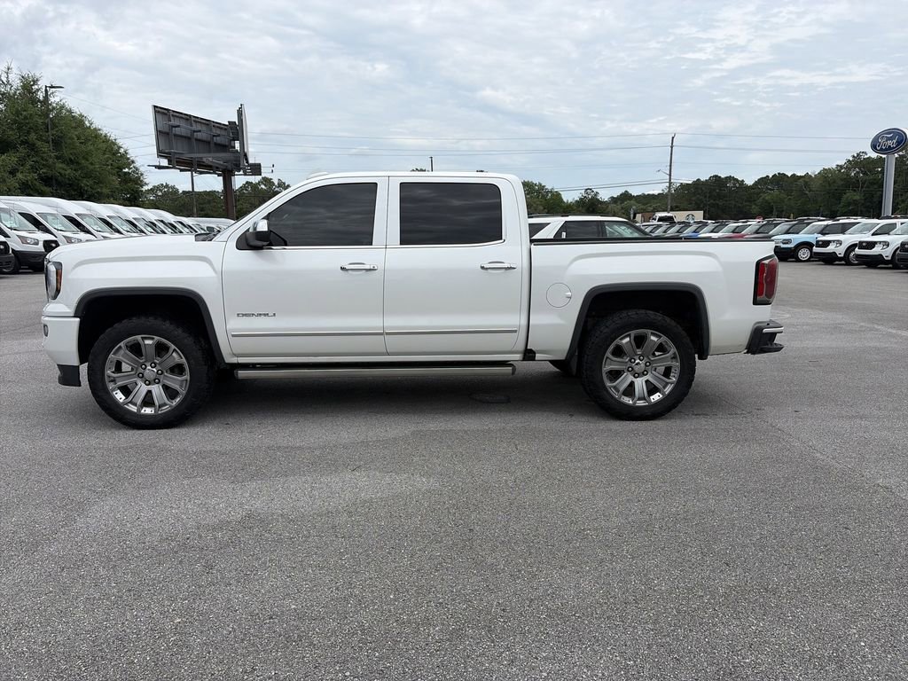 Used 2017 GMC Sierra 1500 Denali w/ Denali Ultimate Package AWD/4WD image 4