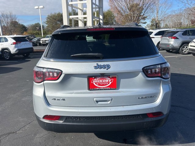 Used 2024 Jeep Compass Limited image 6