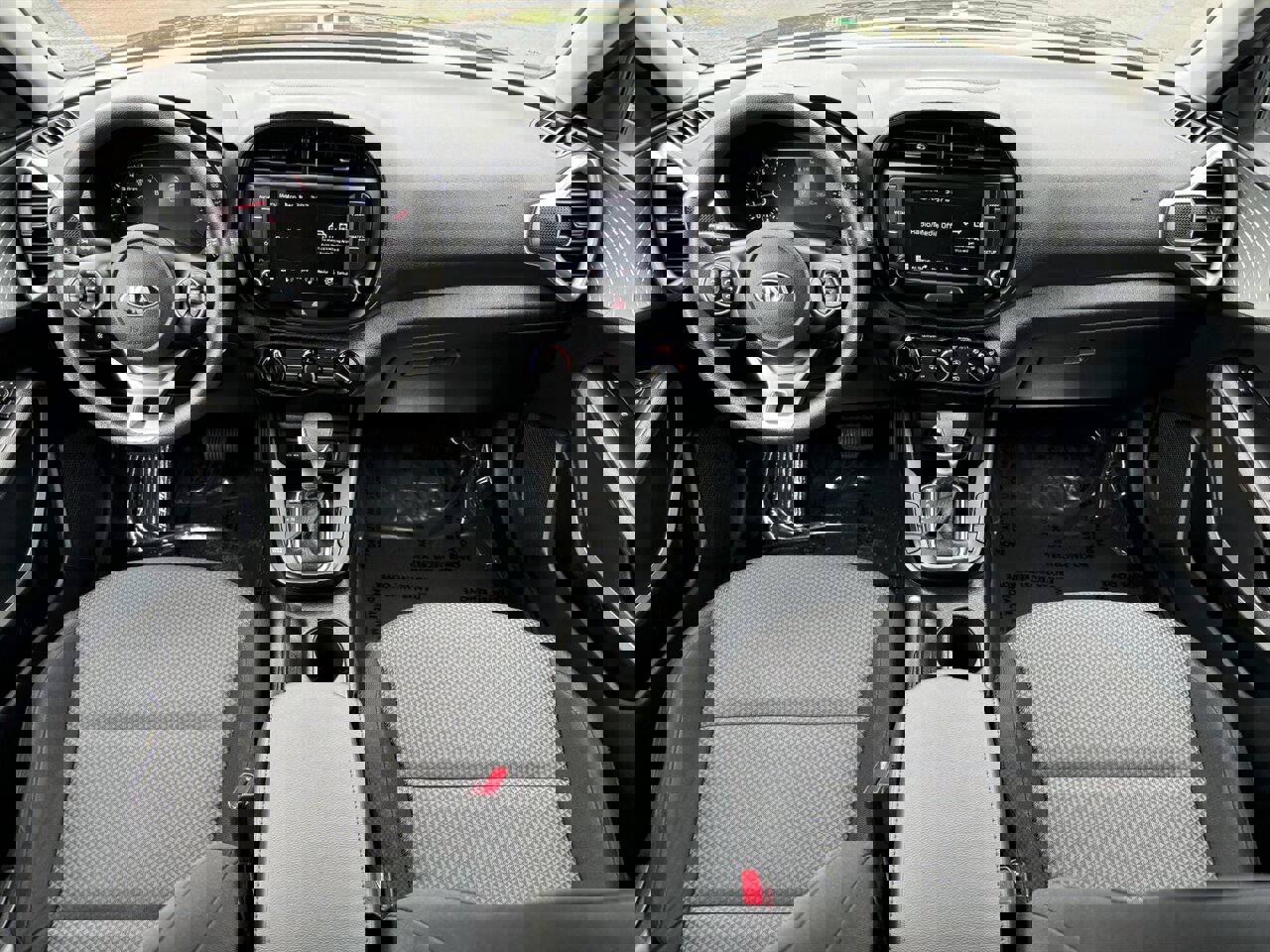 Used 2022 Kia Soul LX w/ Technology Package image 14