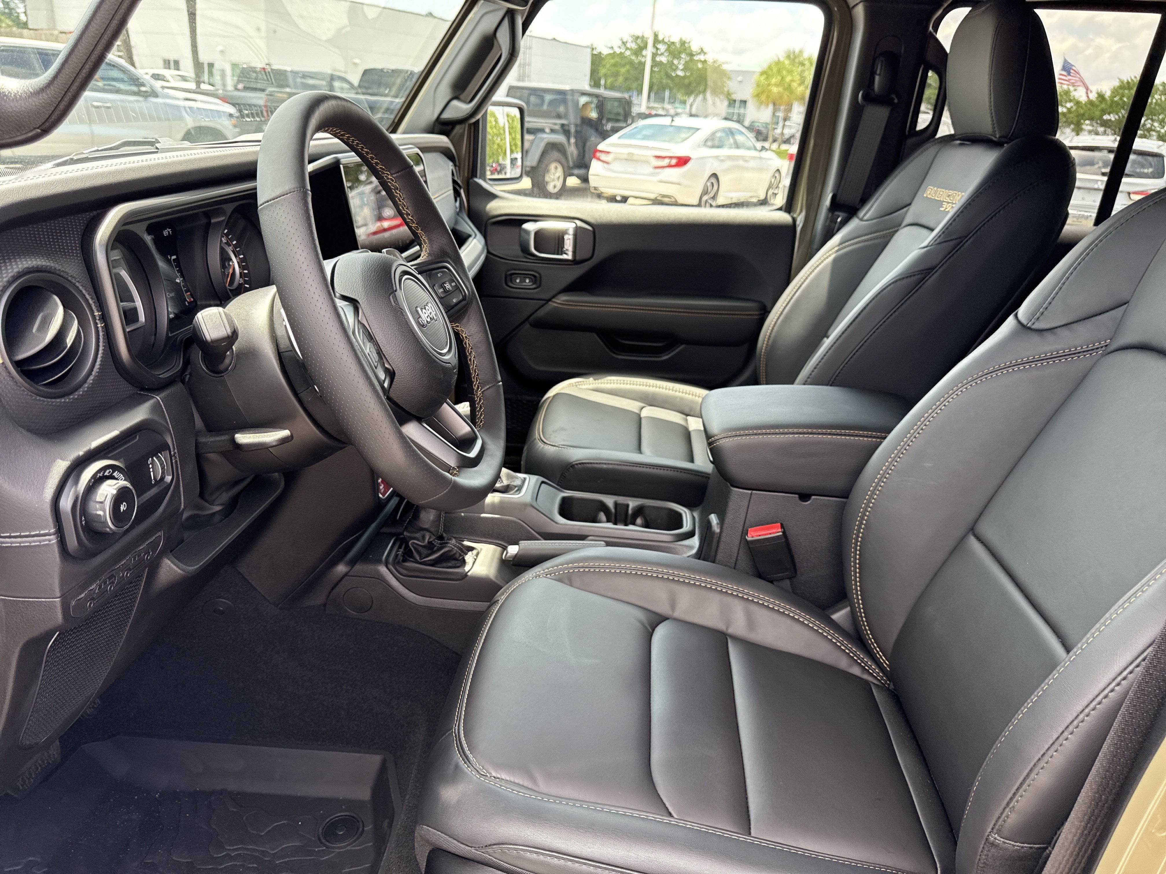 Certified 2025 Jeep Wrangler Unlimited Rubicon 392 AWD/4WD image 15