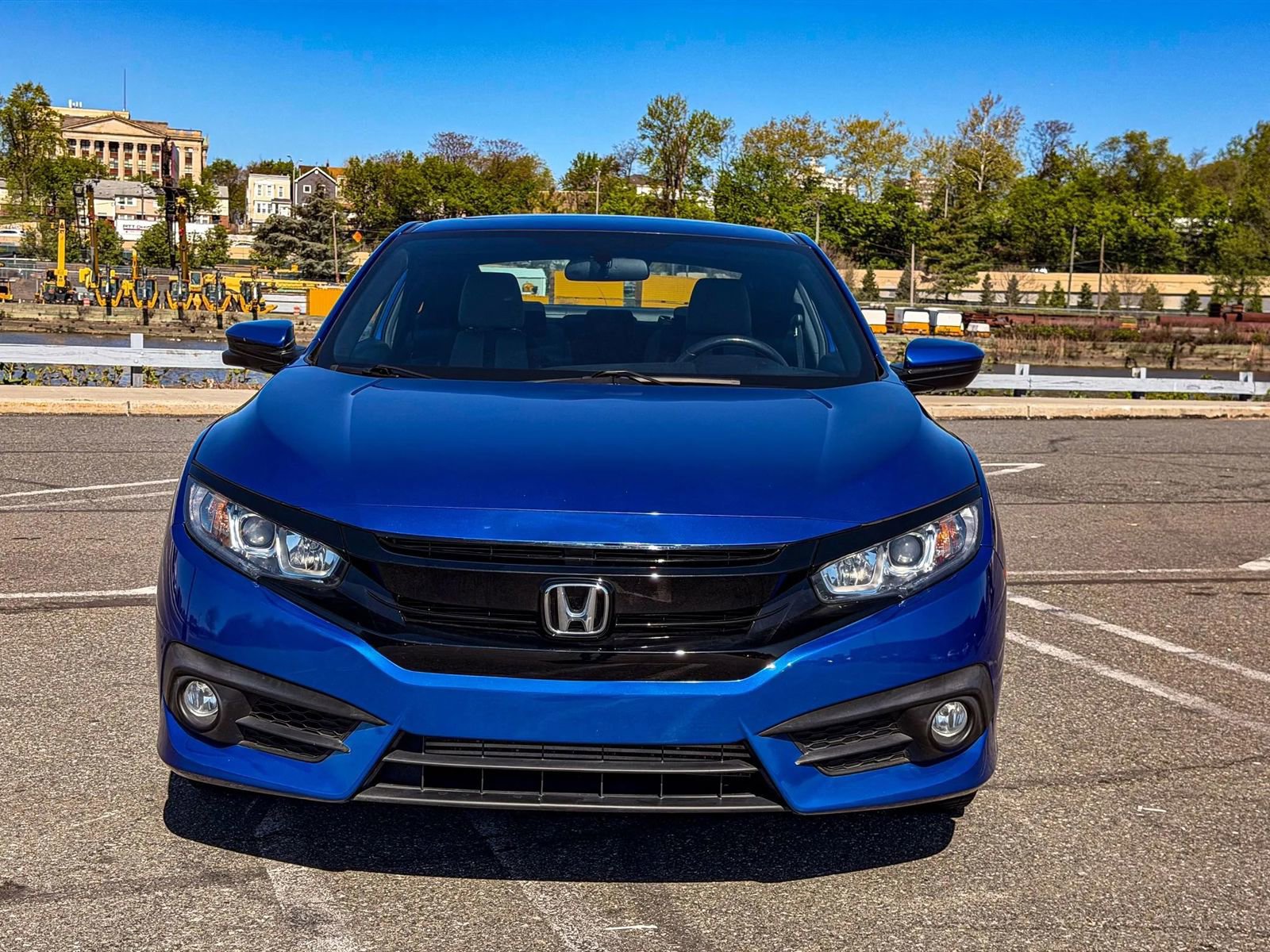 Used 2018 Honda Civic EX-T image 3