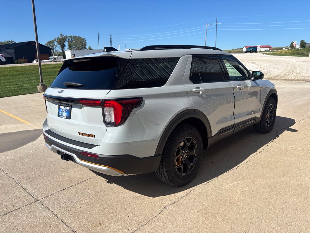 New 2027 Ford Explorer Tremor AWD/4WD image 4