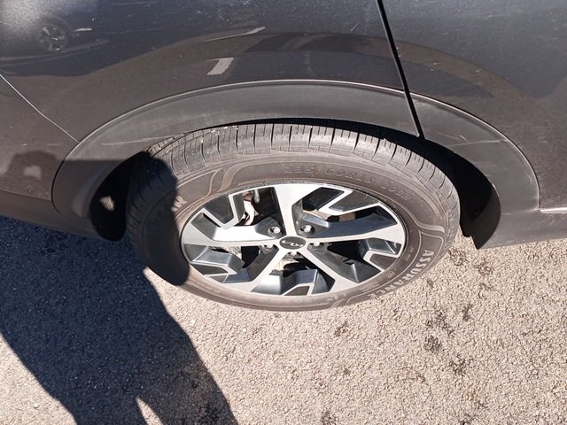 Used 2025 Kia Sportage EX image 10