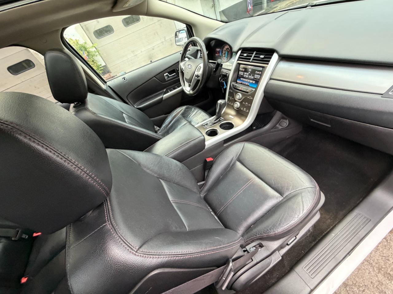 Used 2014 Ford Edge SEL w/ Equipment Group 205A AWD/4WD image 37