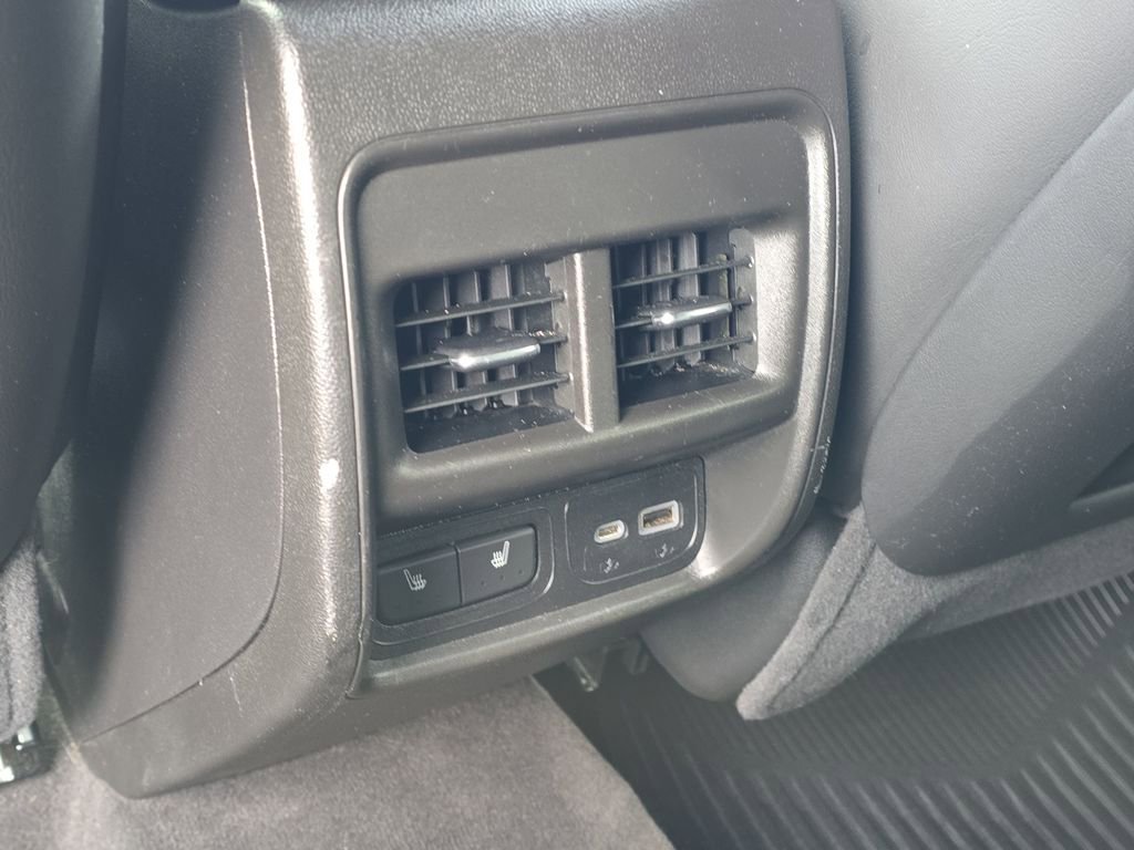 Used 2022 Cadillac XT4 Premium Luxury w/ Driver Assist Package image 22