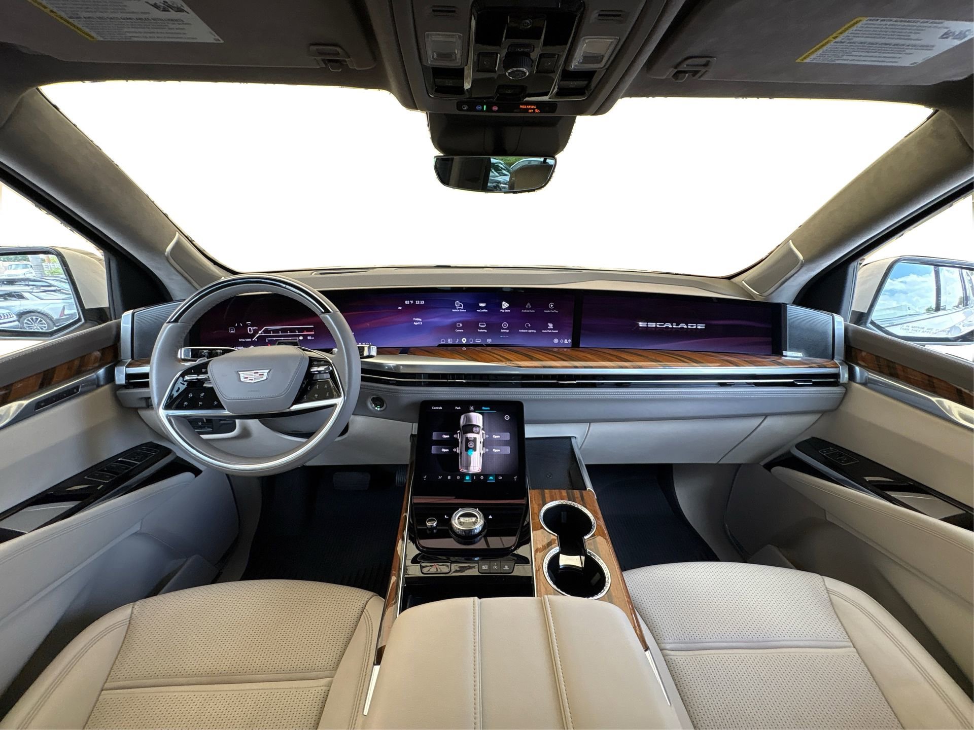 Certified 2025 Cadillac Escalade ESV Sport Platinum AWD/4WD image 25