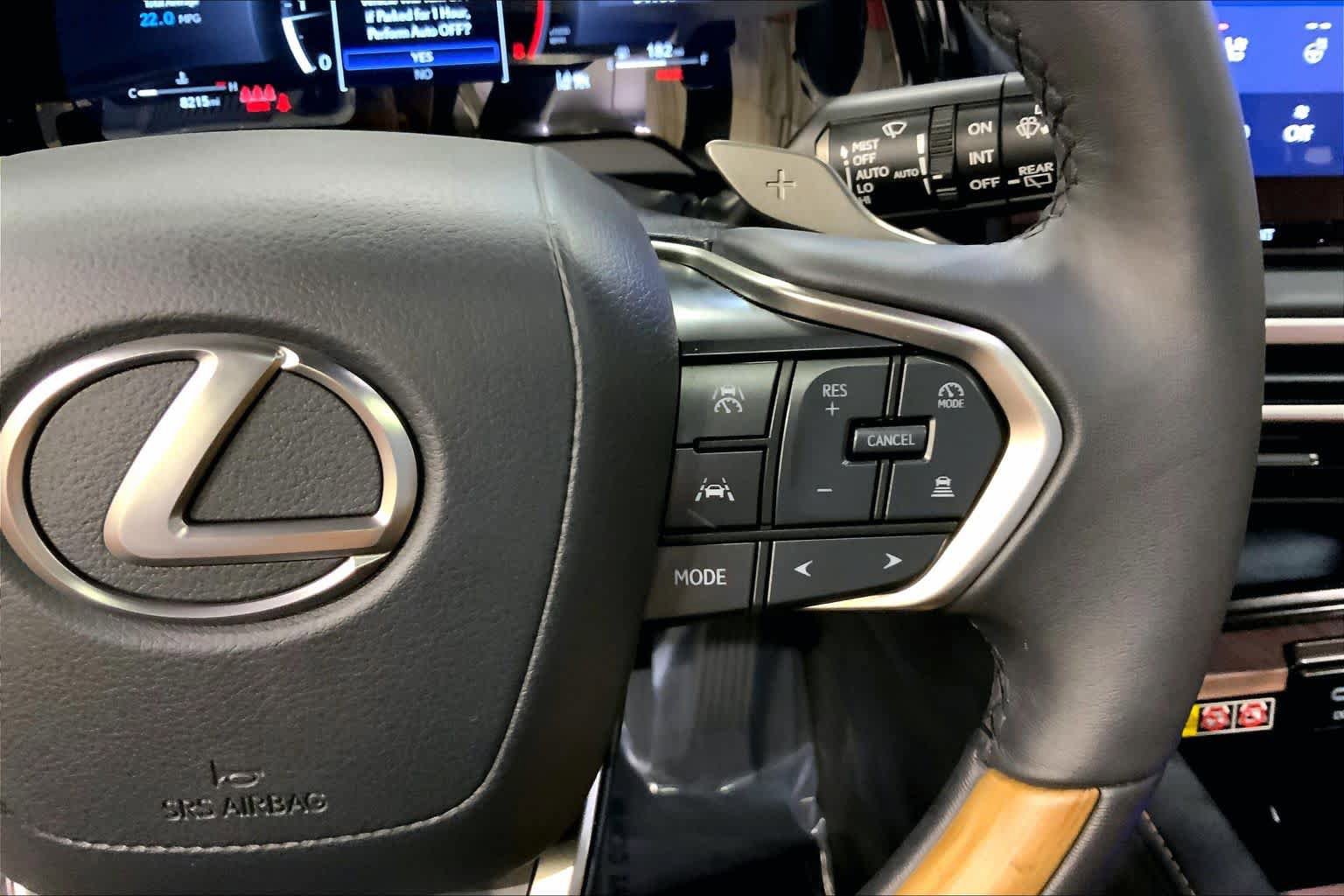Used 2025 Lexus RX 350 Premium image 25