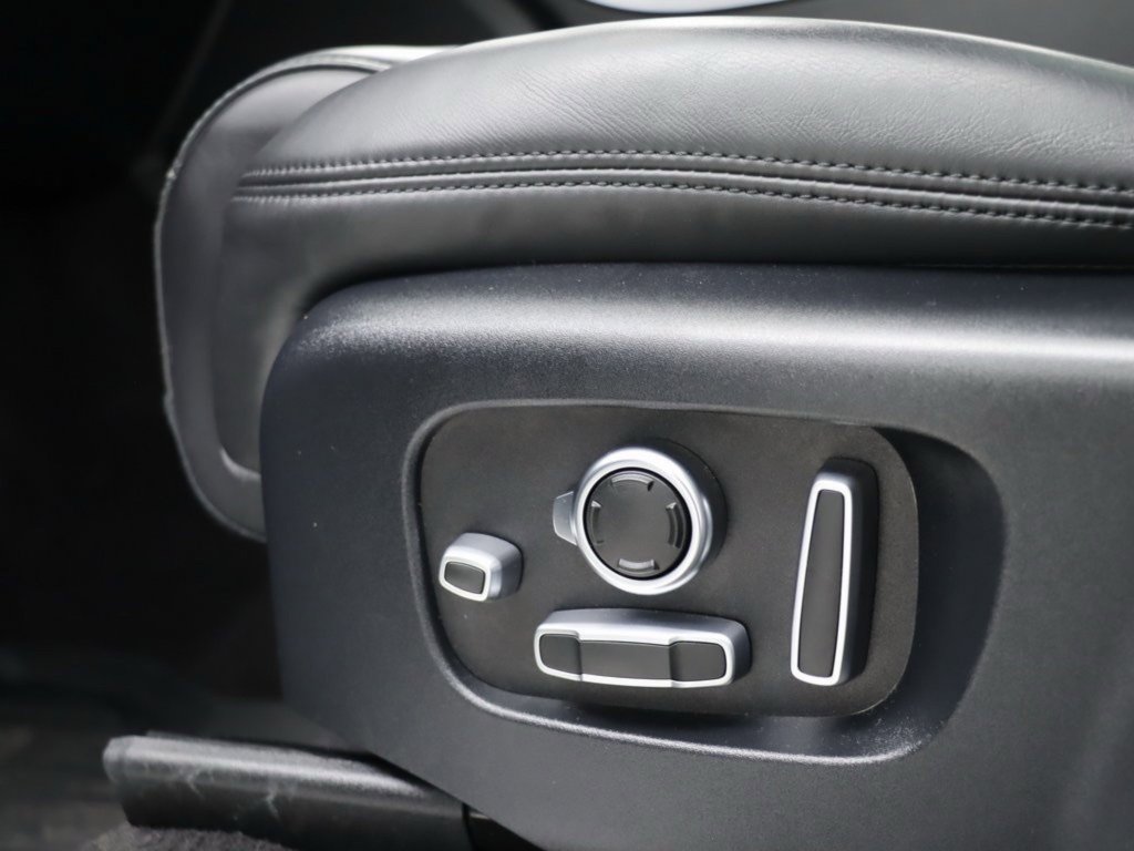 Used 2018 Land Rover Range Rover Sport HSE Dynamic image 11