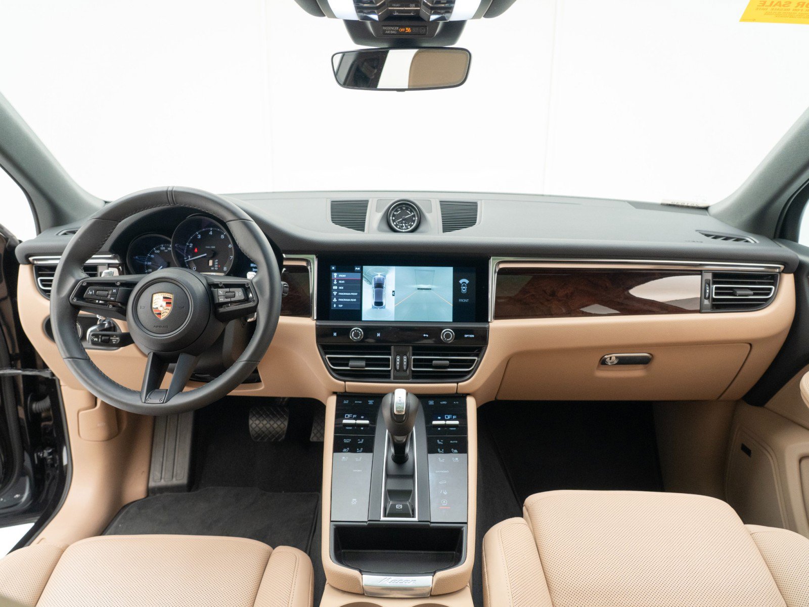 Certified 2025 Porsche Macan image 29