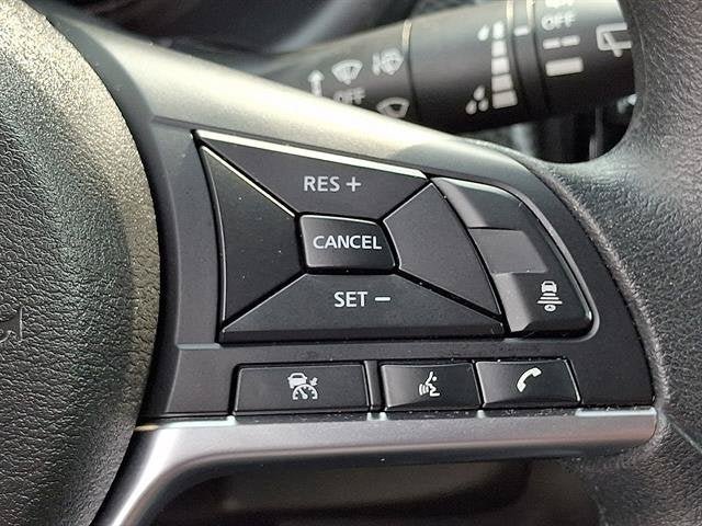 Certified 2024 Nissan Kicks SV FWD image 23