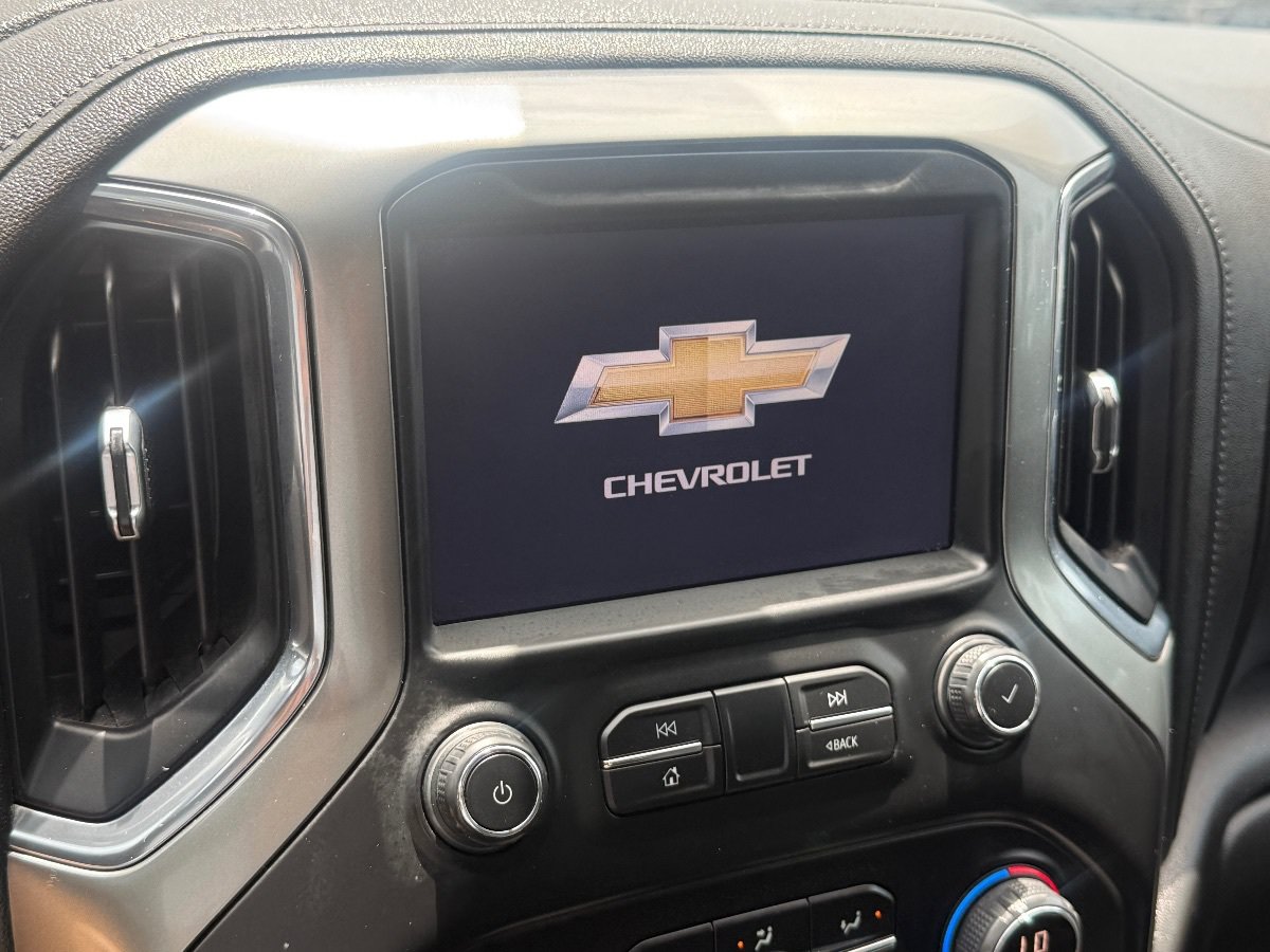 Used 2021 Chevrolet Silverado 1500 LT RWD image 30
