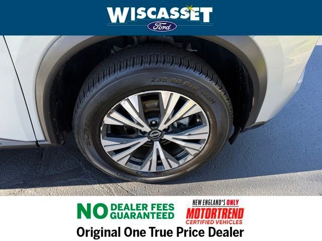 Used 2023 Nissan Rogue SV image 29