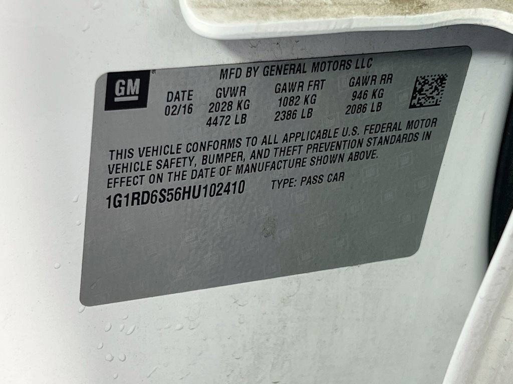 Used 2017 Chevrolet Volt Premier w/ Driver Confidence II Package FWD image 13