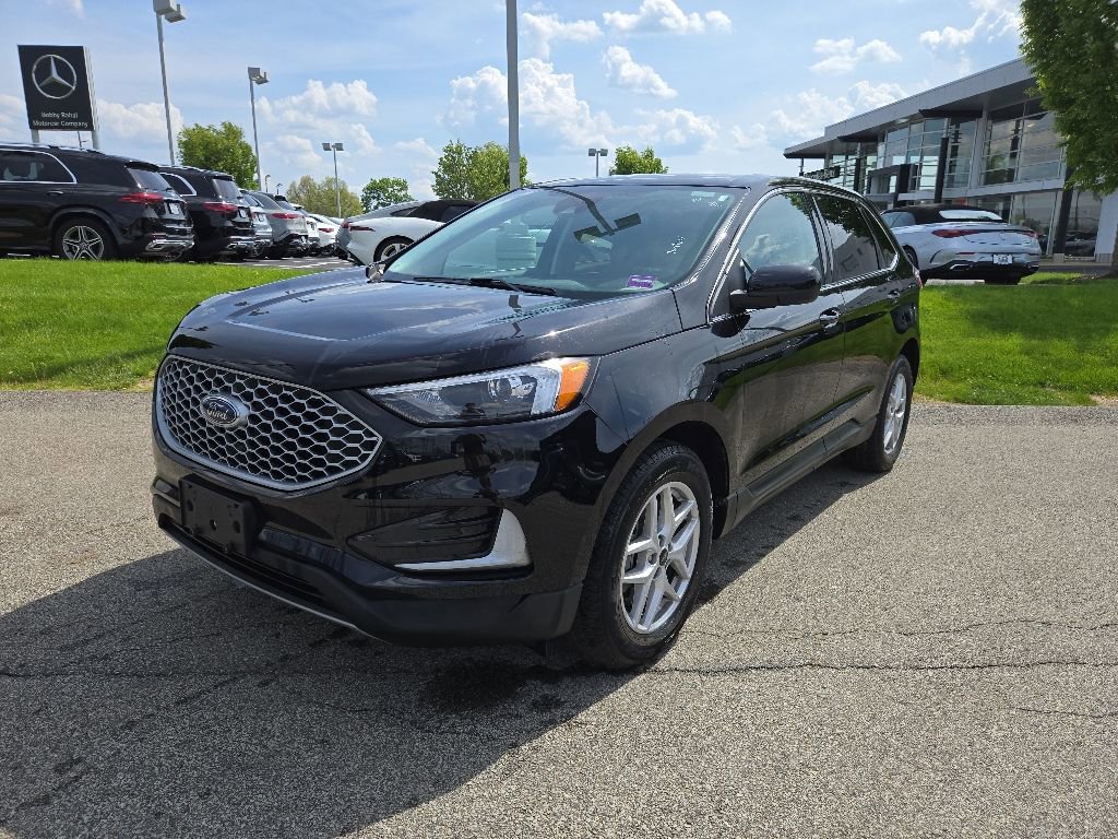 Used 2024 Ford Edge SEL AWD/4WD image 8