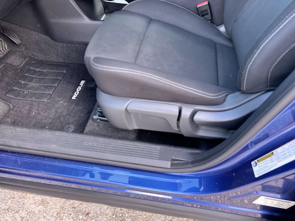 Used 2023 Nissan Rogue S FWD image 13