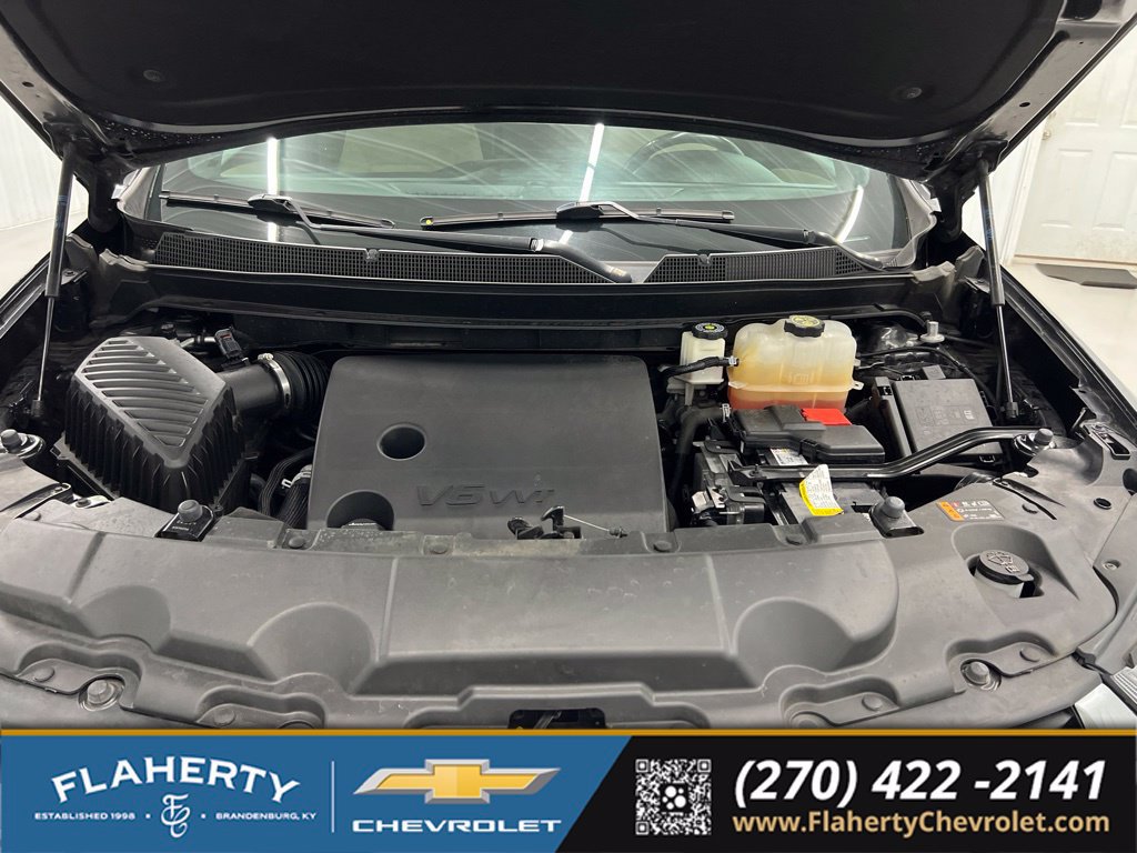Used 2022 Chevrolet Traverse LT FWD image 16